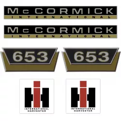 IHC McCormick 653 Gold Klein - Traktor Schlepper Aufkleber Klebefolie